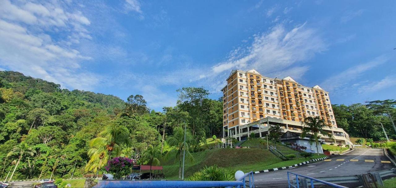 Hilltop Greenview Residence Batu Caves Selayang Buitenkant foto