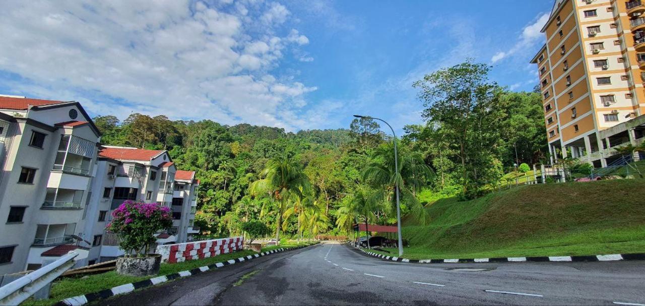 Hilltop Greenview Residence Batu Caves Selayang Buitenkant foto